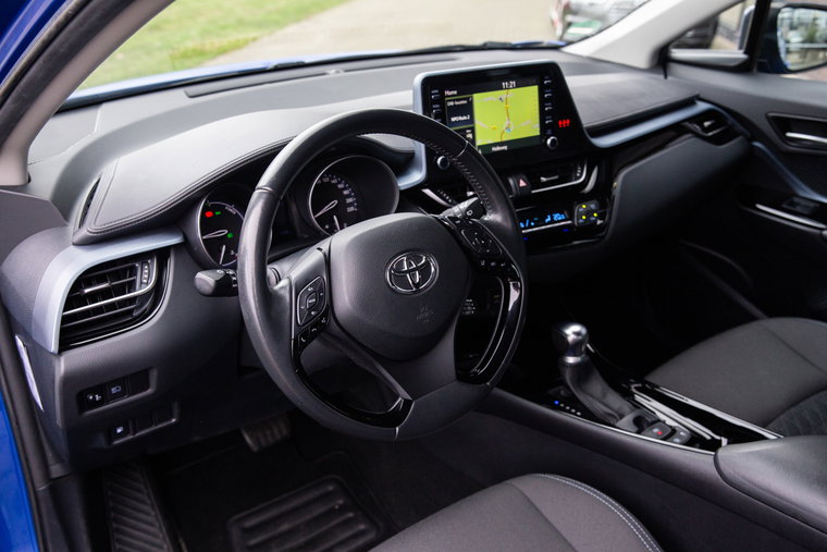 Vehicle Image 4