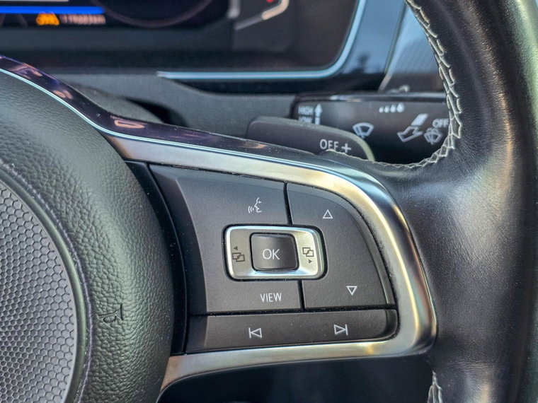 Vehicle Image 24