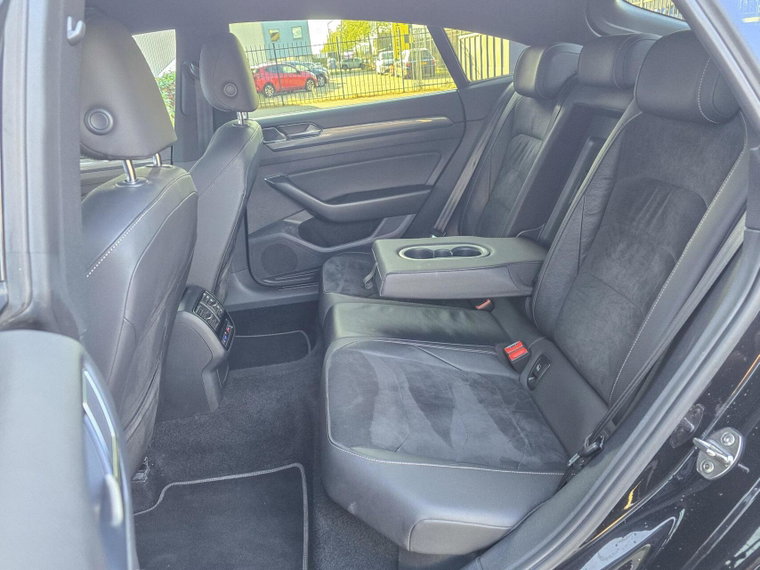 Vehicle Image 35