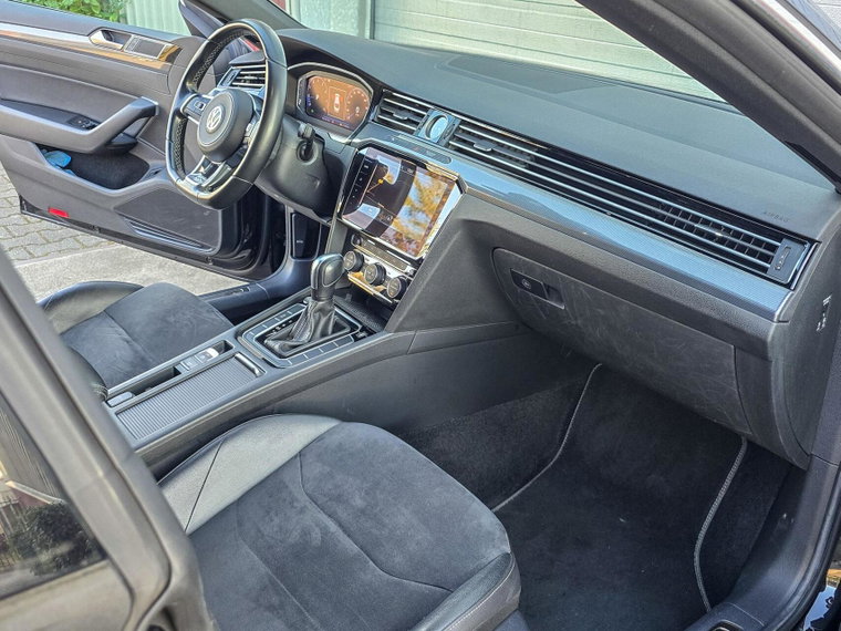 Vehicle Image 37