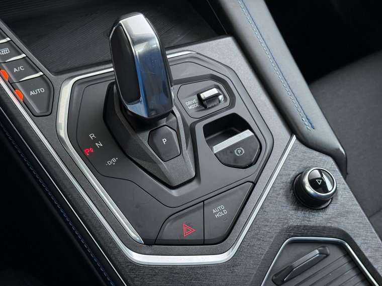 Vehicle Image 39