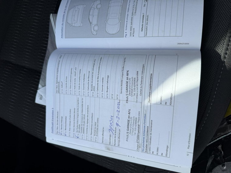 Vehicle Image 21
