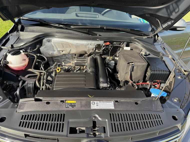 Vehicle Image 37