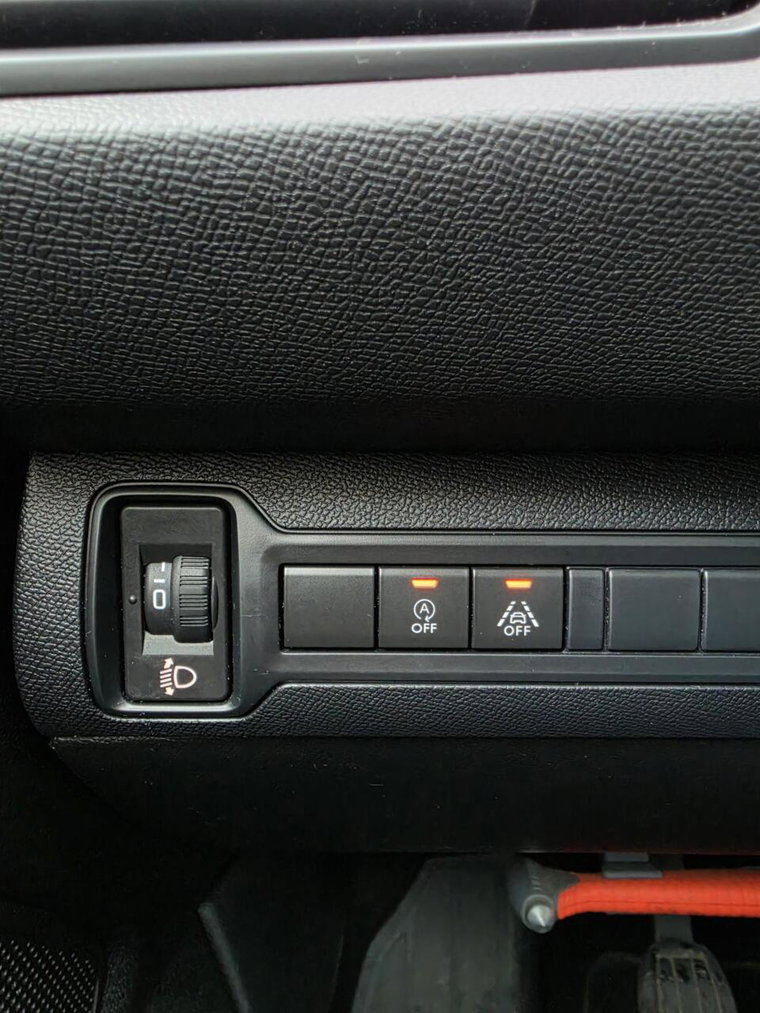 Vehicle Image 34