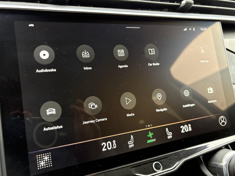 Vehicle Image 18