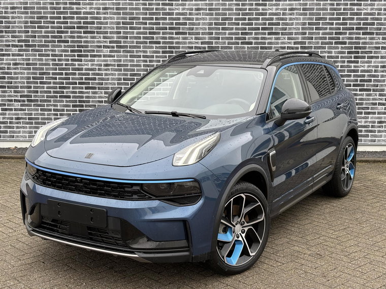 Vehicle Image 11