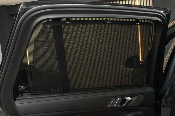 Vehicle Image 27