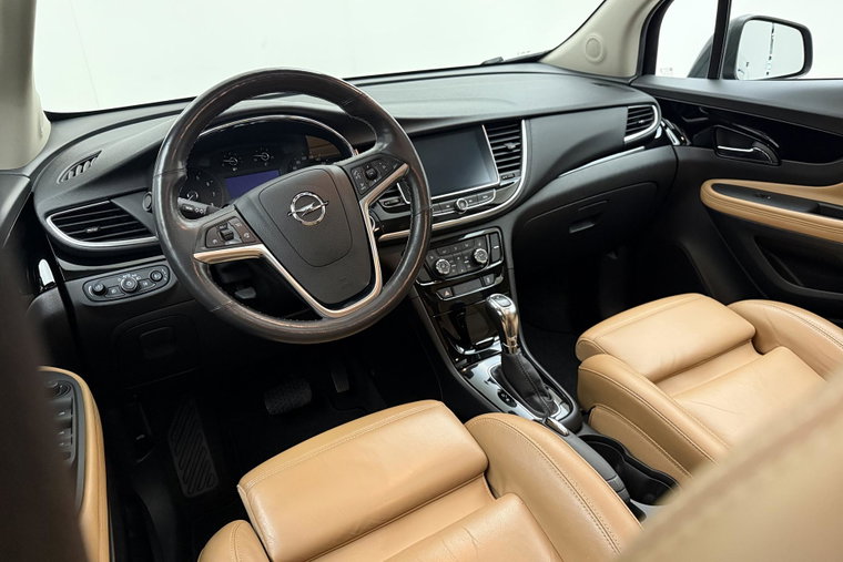 Vehicle Image 20