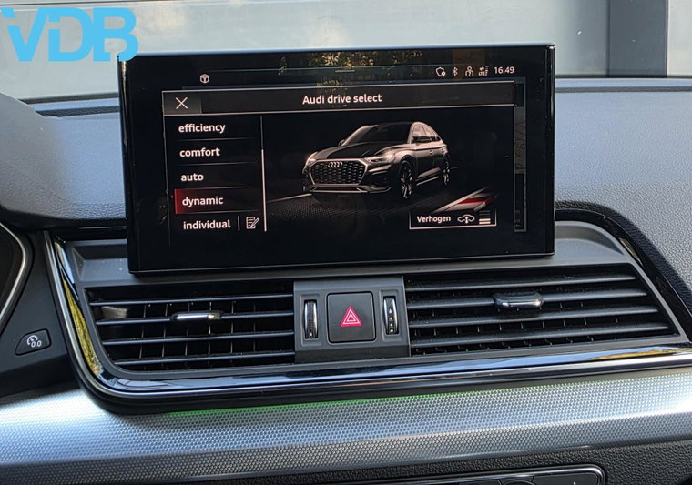 Vehicle Image 14