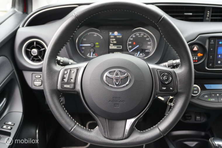 Vehicle Image 30