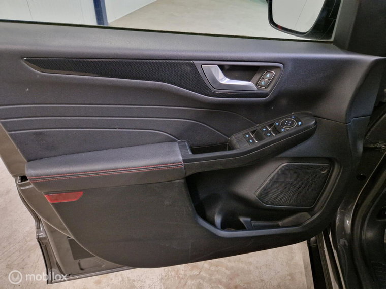 Vehicle Image 28