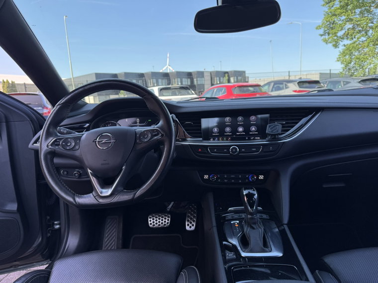 Vehicle Image 26
