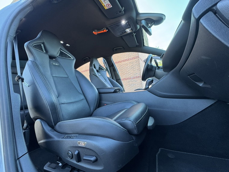 Vehicle Image 33