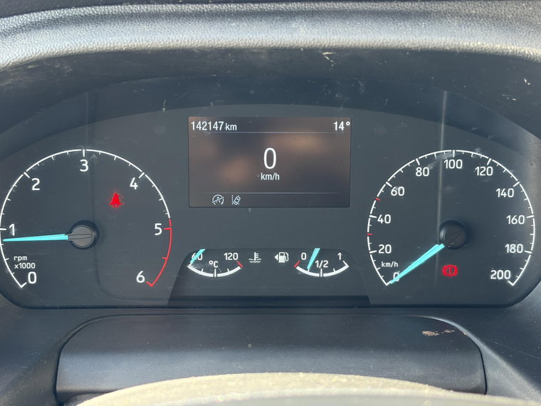 Vehicle Image 25