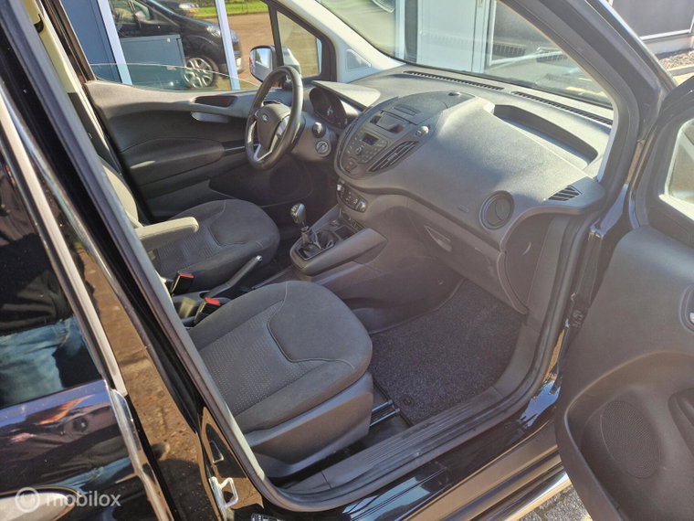 Vehicle Image 17