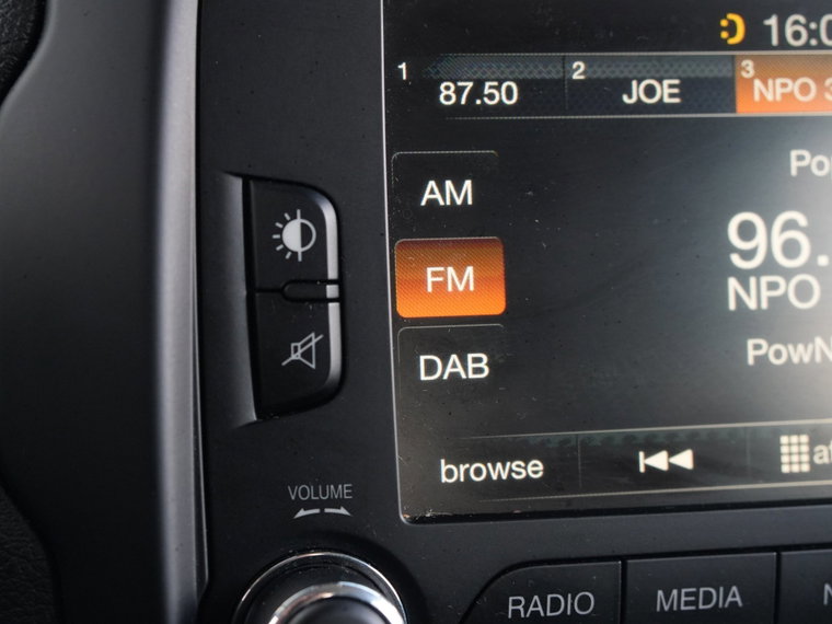 Vehicle Image 39