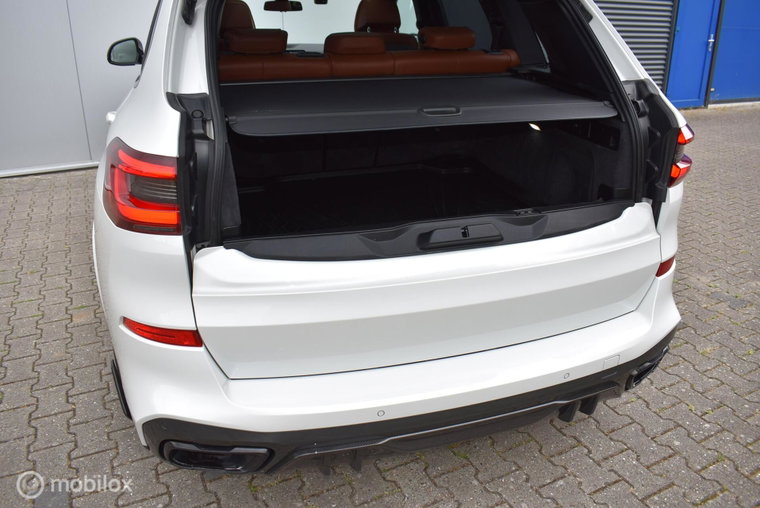 Vehicle Image 50