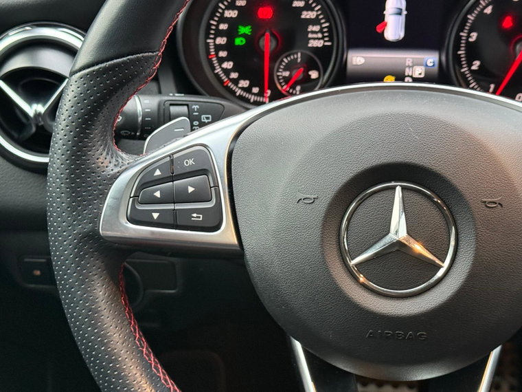 Vehicle Image 24