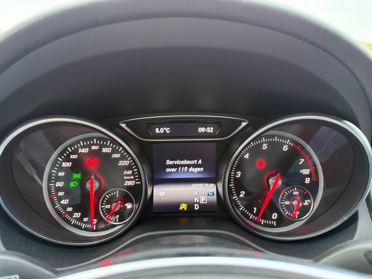 Vehicle Image 40
