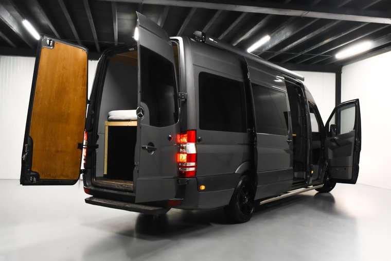 Vehicle Image 22