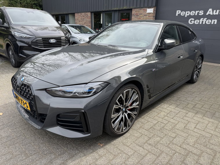 Vehicle Image 35