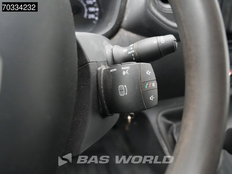 Vehicle Image 39