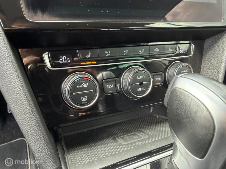 Vehicle Image 34