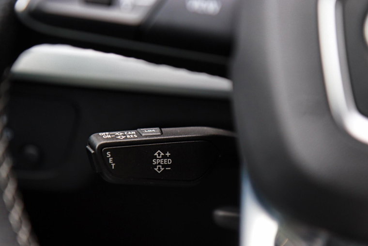 Vehicle Image 27