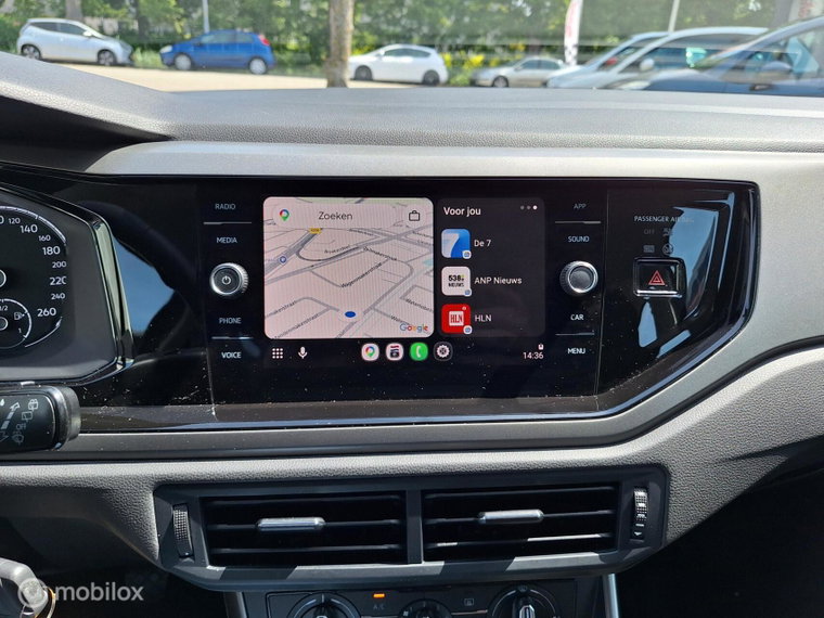 Vehicle Image 19