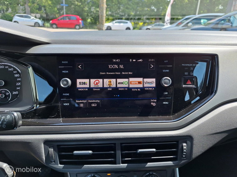 Vehicle Image 20