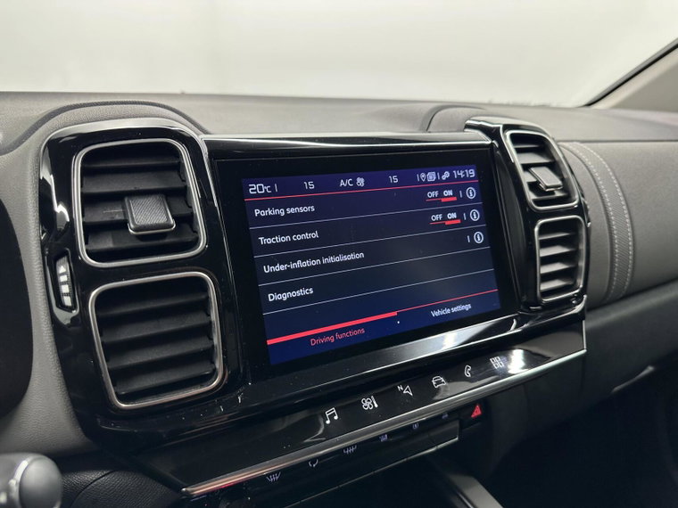 Vehicle Image 37