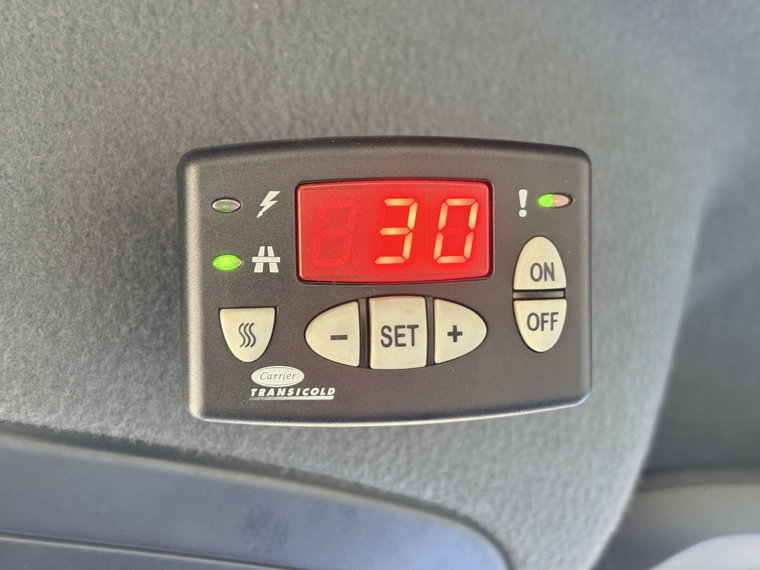 Vehicle Image 28