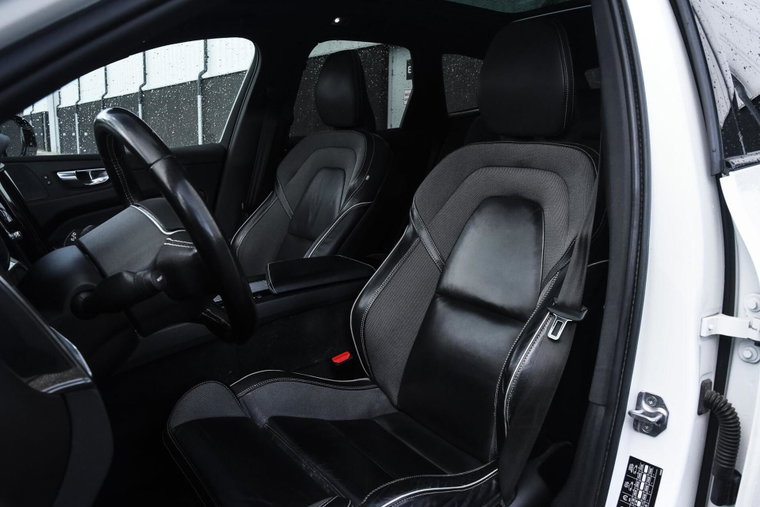 Vehicle Image 50