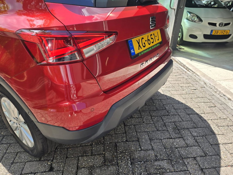 Vehicle Image 13