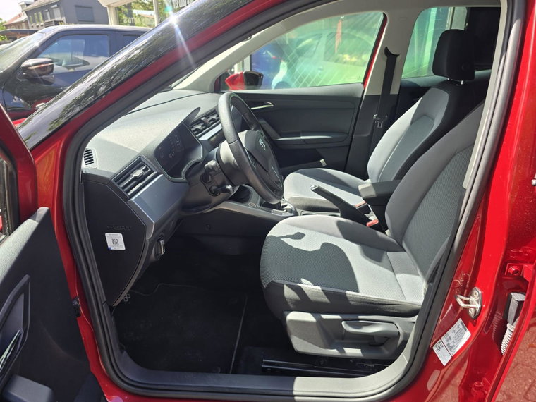 Vehicle Image 19