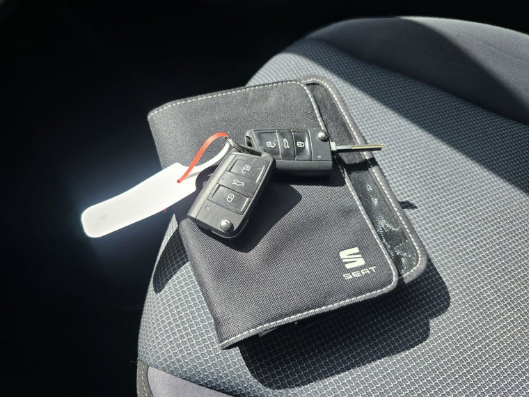 Vehicle Image 37
