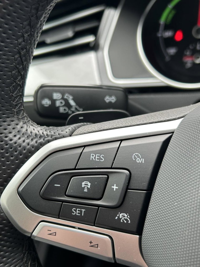Vehicle Image 40