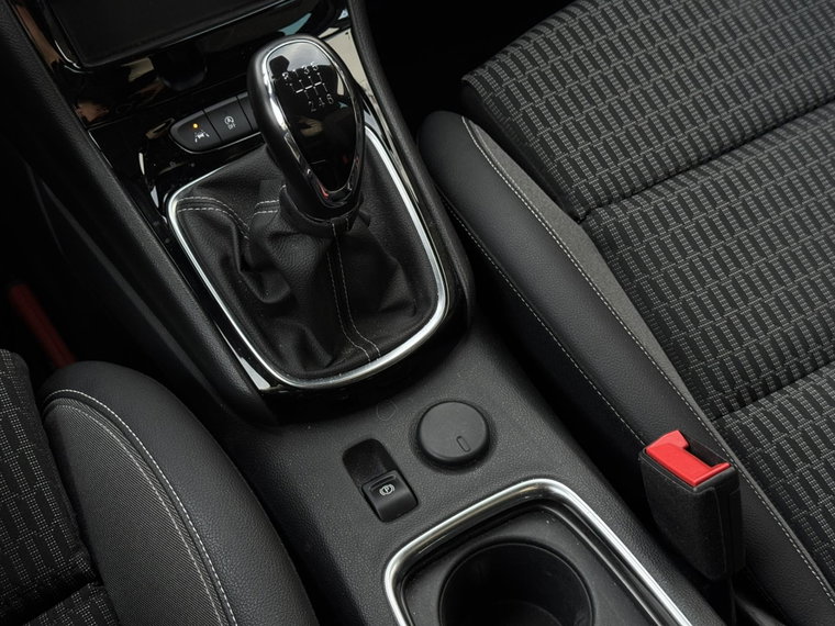Vehicle Image 33