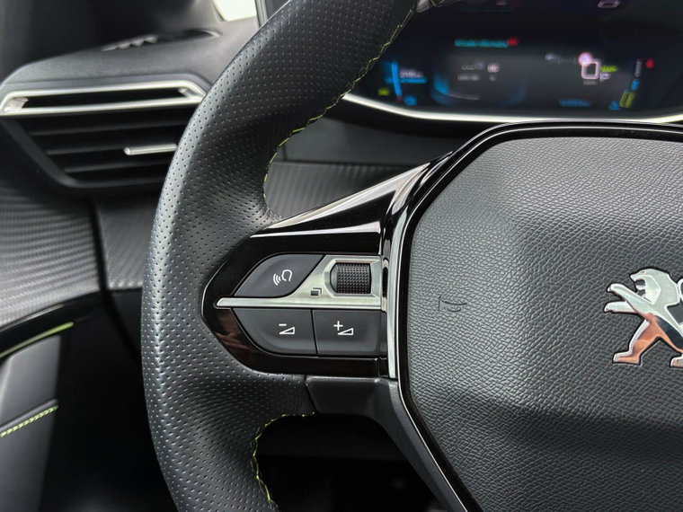 Vehicle Image 33