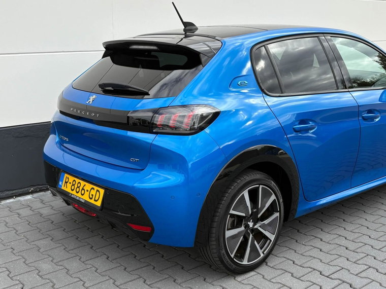 Vehicle Image 37