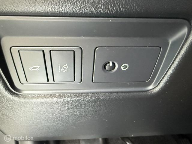 Vehicle Image 57