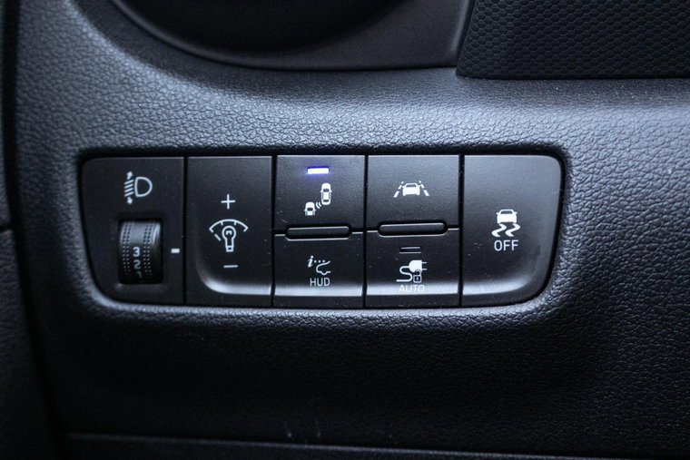 Vehicle Image 29
