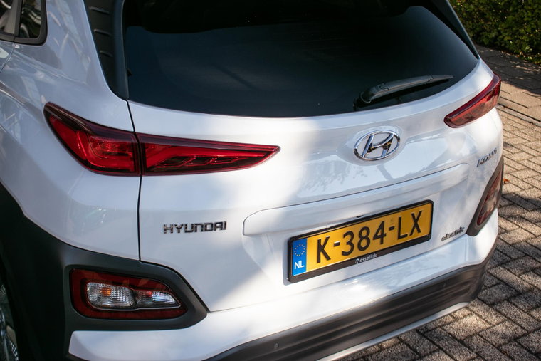 Vehicle Image 32