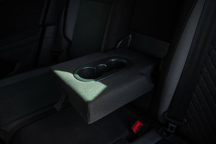 Vehicle Image 24
