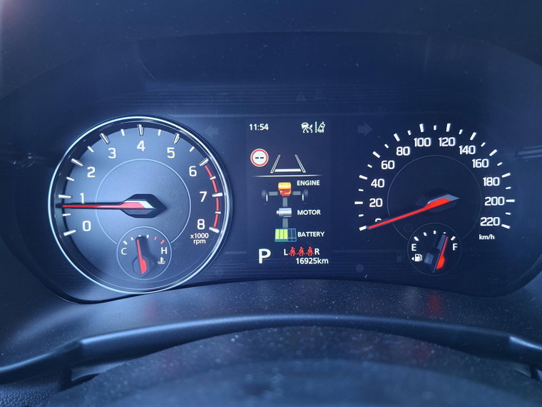 Vehicle Image 14