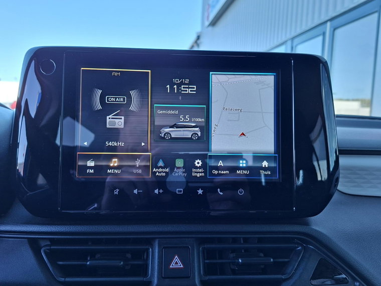 Vehicle Image 18