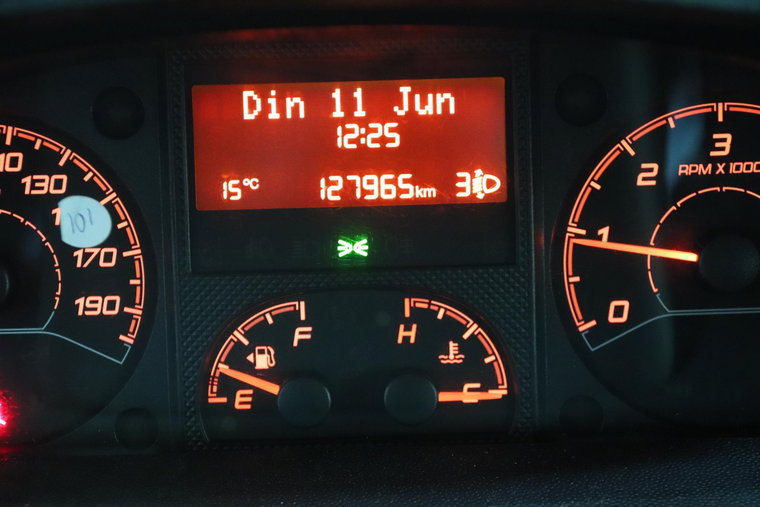 Vehicle Image 14