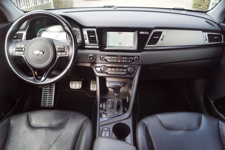 Vehicle Image 38