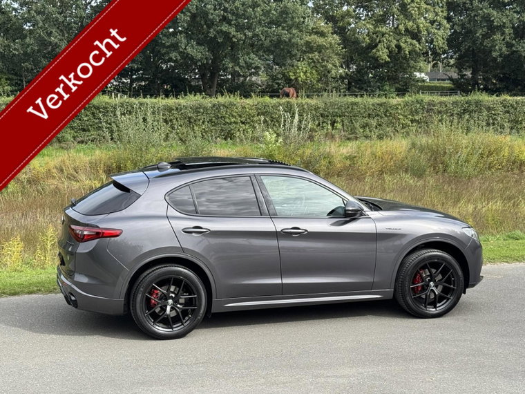 Vehicle Image 35