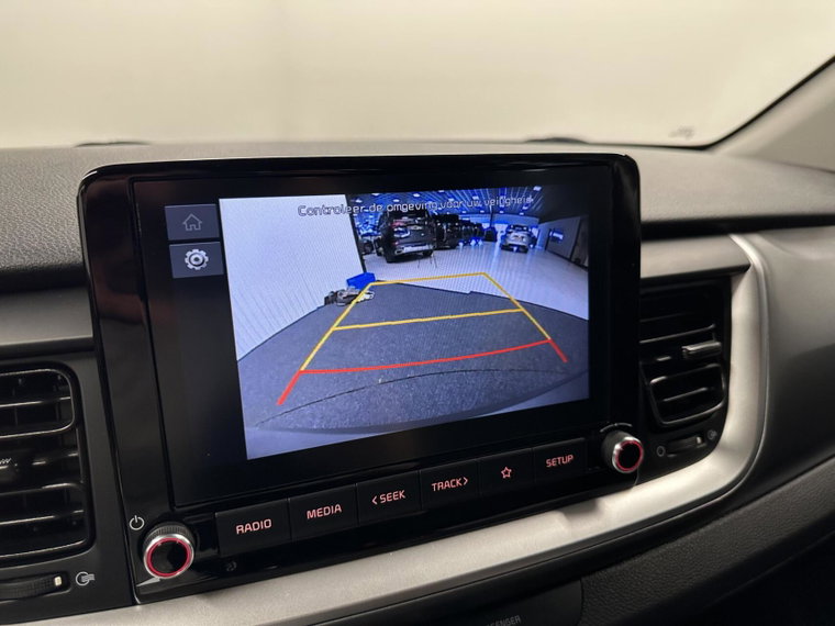 Vehicle Image 39